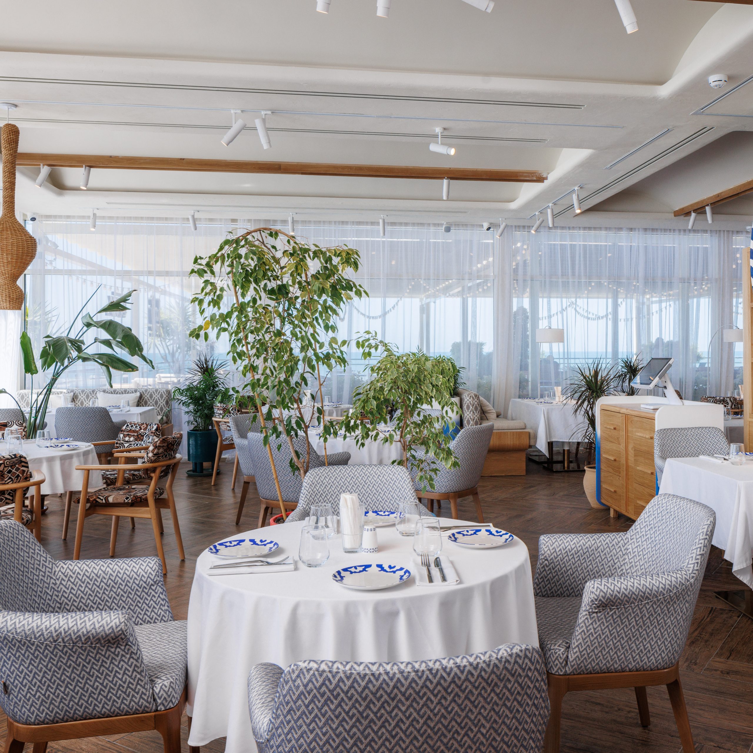 БАЛАЗА, САМСА И САМАРКАНДСКИЙ ПЛОВ: В МОСКВЕ ОТКРЫЛСЯ РЕСТОРАН УЗБЕКСКОЙ КУХНИ LALI