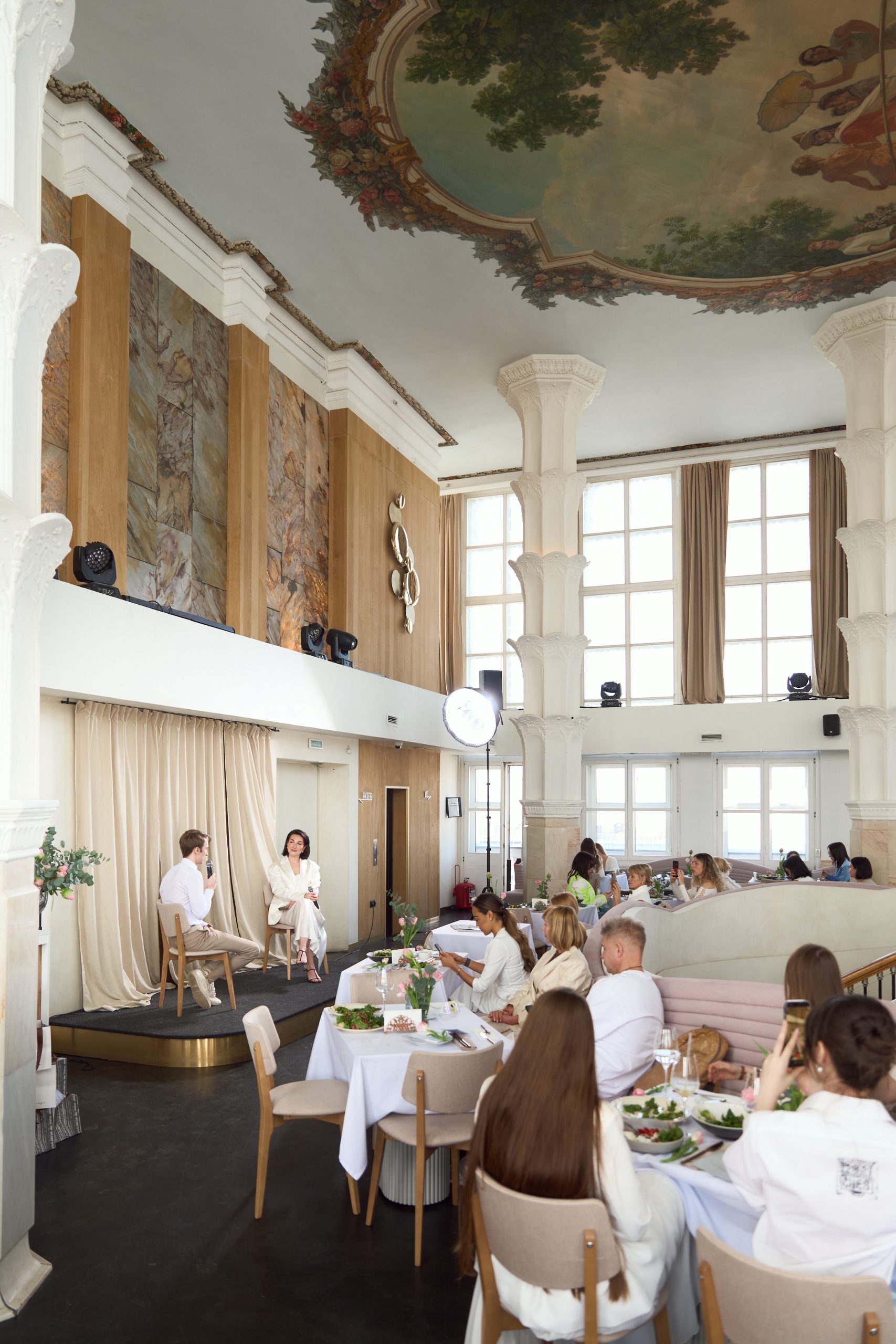 Public Talk с ведущим научным сотрудником института геронтологии (наука, изучающая возрастные изменения) Владиславом Сергеевым