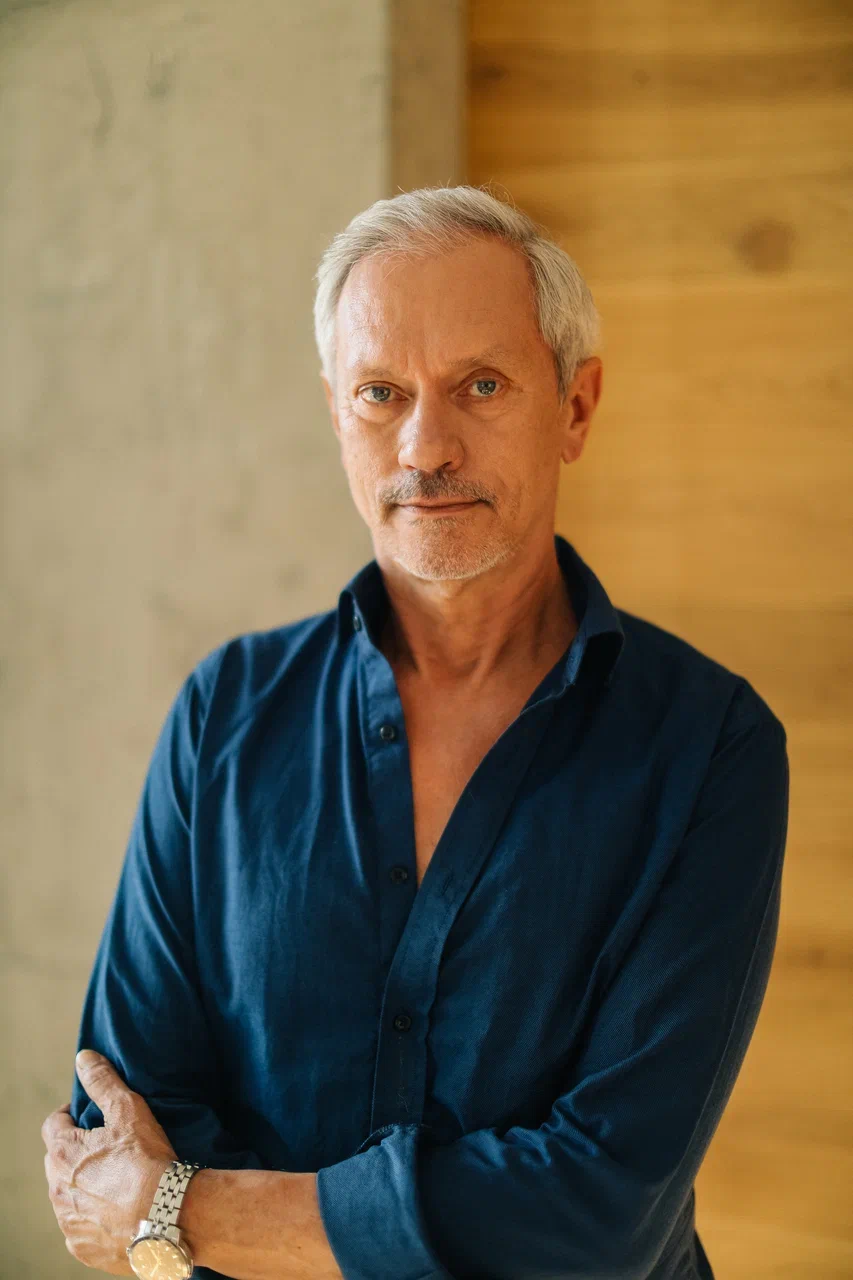 Херт Ван Льюэн, йога критического выравнивания