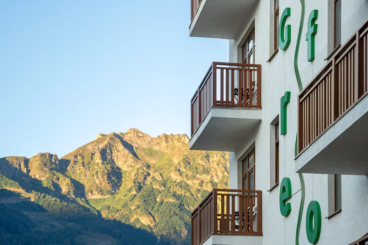 велнес, хилинг, йога, медитация, где отдохнуть в Сочи, отели в горах с бассейном