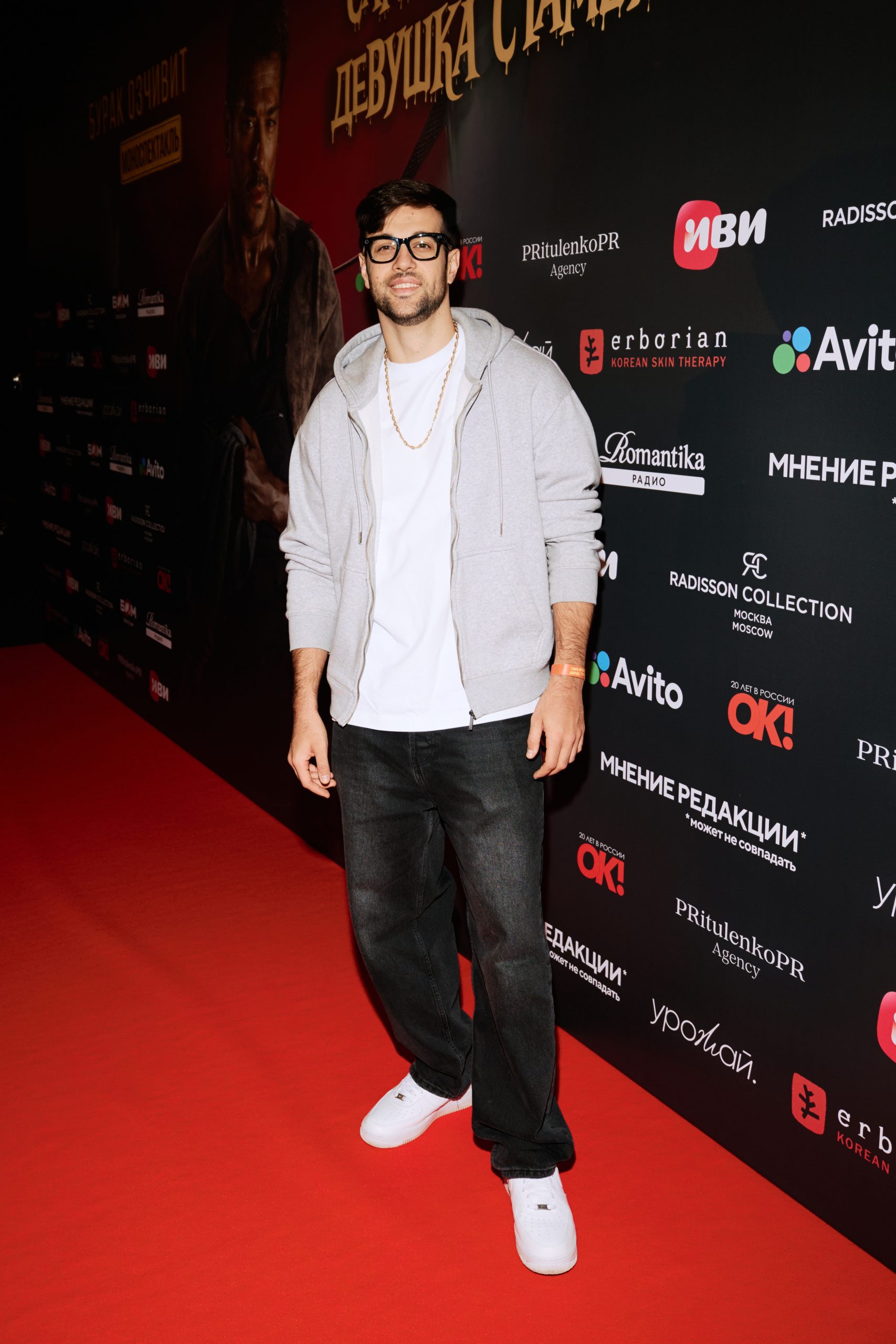 Олег Терновой, спектакль "Самая красивая девушка Стамбула, премьера, фото