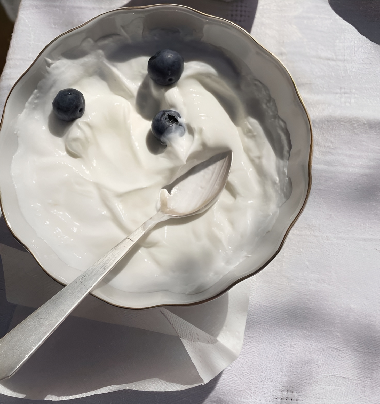 йогурт польза, йогурт калории, список ферментированных продуктов