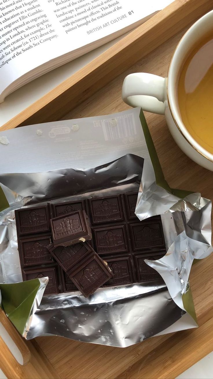 темный шоколад, продукты от стресса, что съесть во время стресса