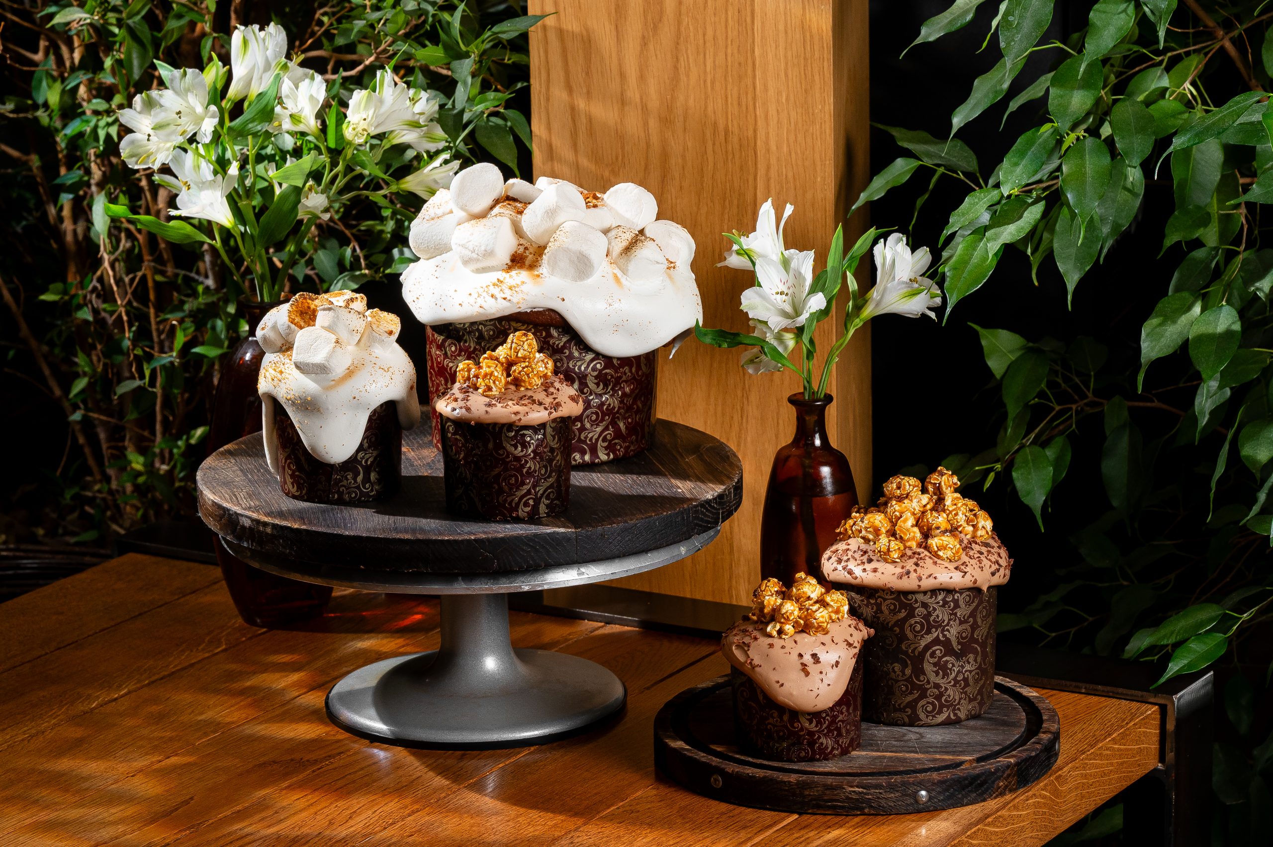 Классический и шоколадный: куличи к празднику Пасхи в ресторане «Колбасный цех & Магадан»