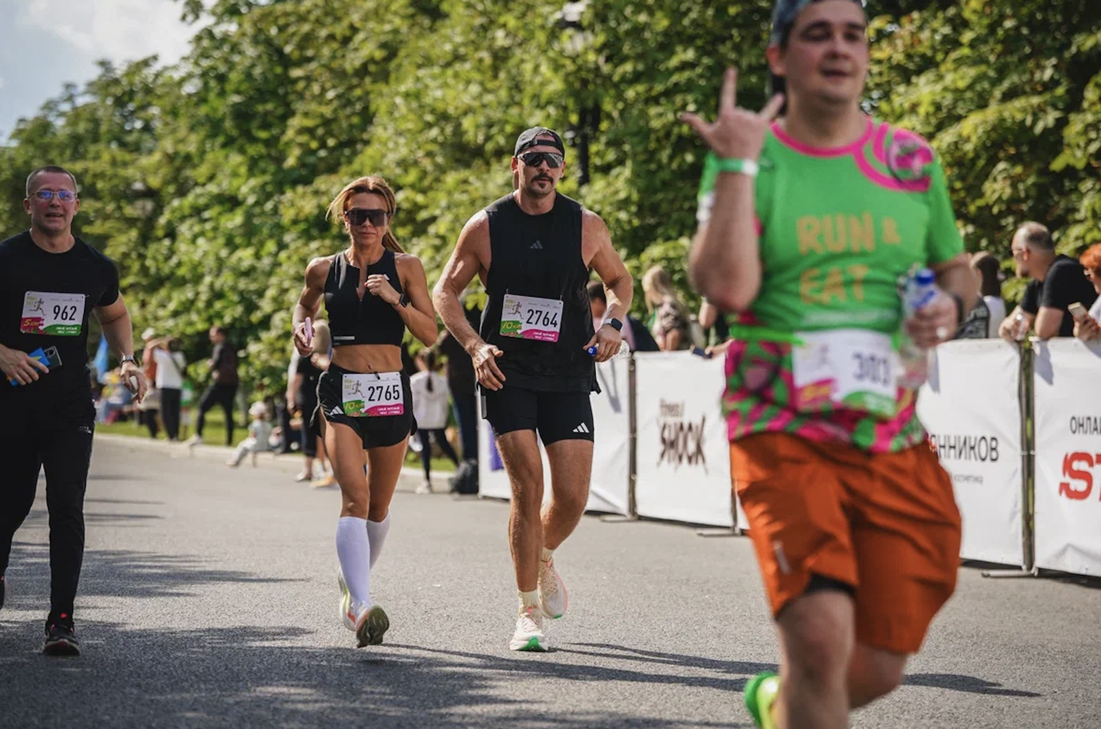 3000 ЧЕЛОВЕК ПРИНЯЛИ УЧАСТИЕ В БЛАГОТВОРИТЕЛЬНОМ ЗАБЕГЕ RUN & EAT В МОСКВЕ