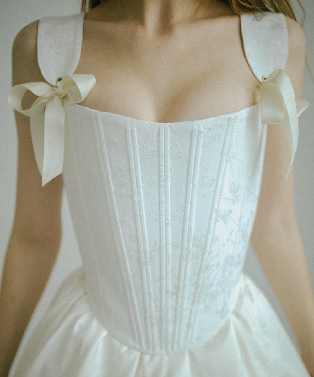 Источник: пресс-служба Тайный сад MY CORSESS: запуск коллекции LA FLEUR DU PAPILLON