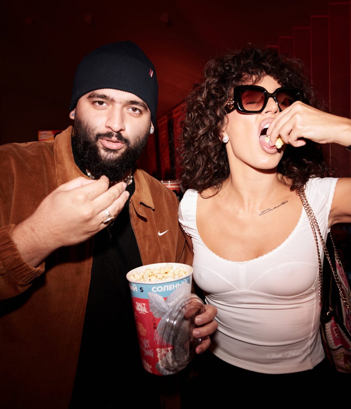 Andro и Zivert Закрытый предпремьерный показ видеоверсии первого стадионного шоу Zivert «Где-то в Ретро»