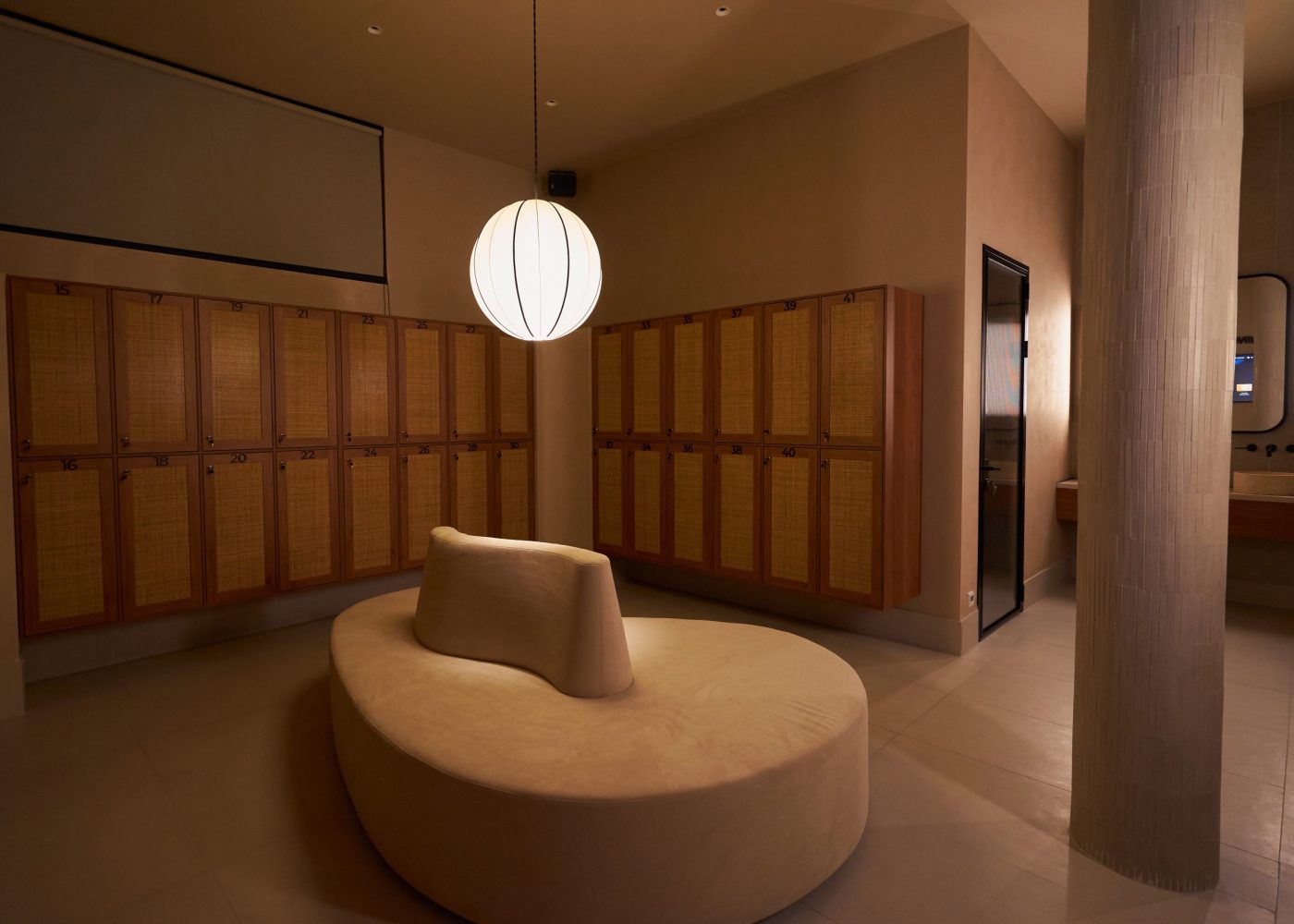 Открытие новой студии SMSTRETCHING с пилатесом на реформерах