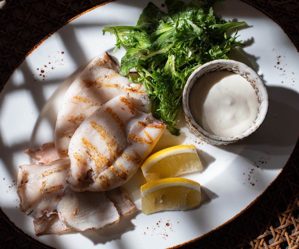 «Есть Хинкали & Пить Вино» обновленное весеннее меню