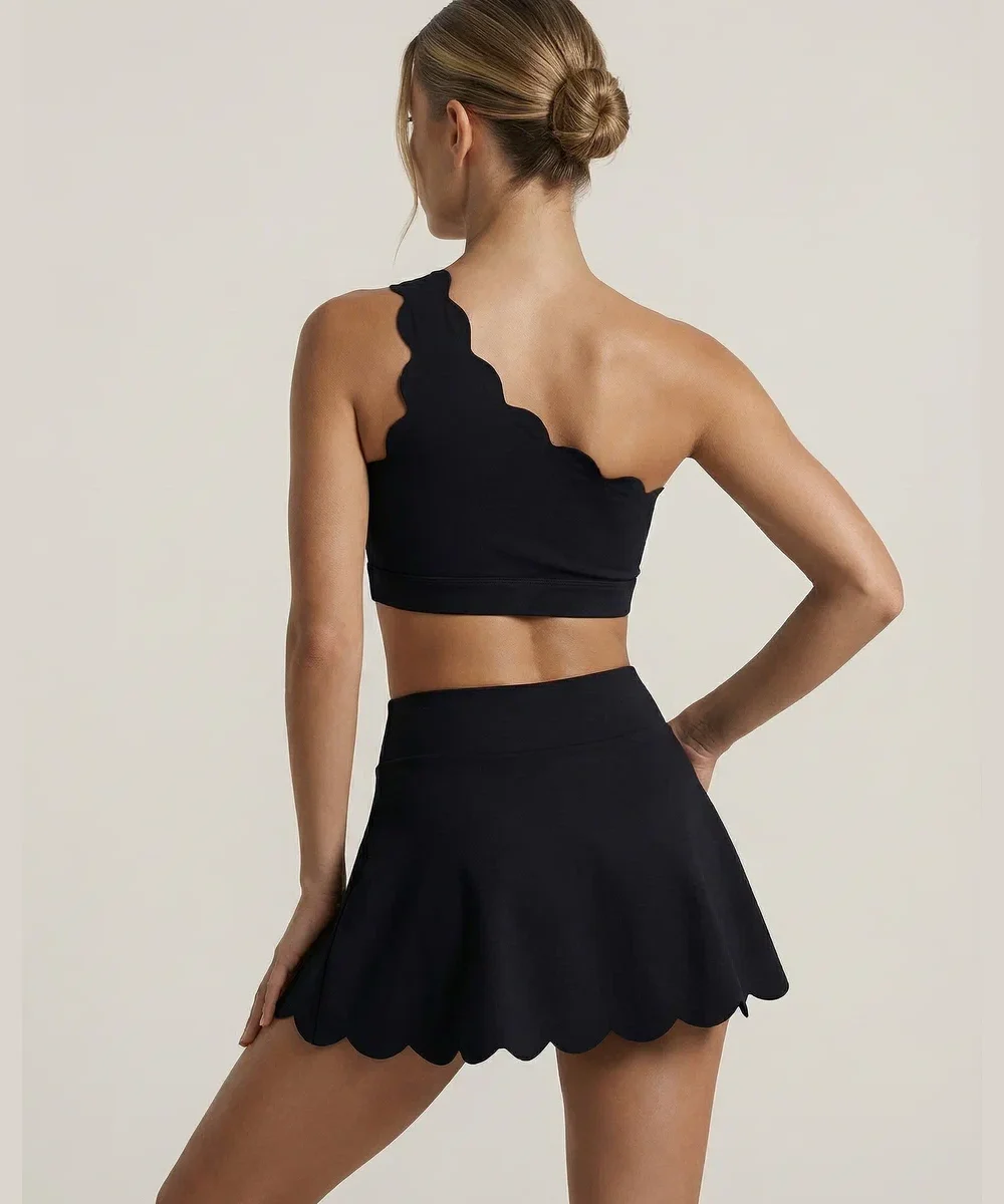 Вещи из капсулы Crush бренда LAISH