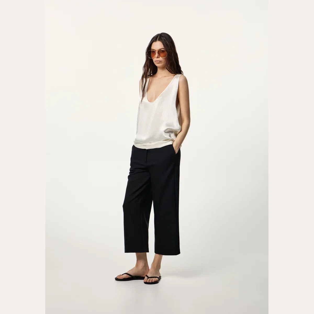 Вещи из новой коллекции M’STUDIO