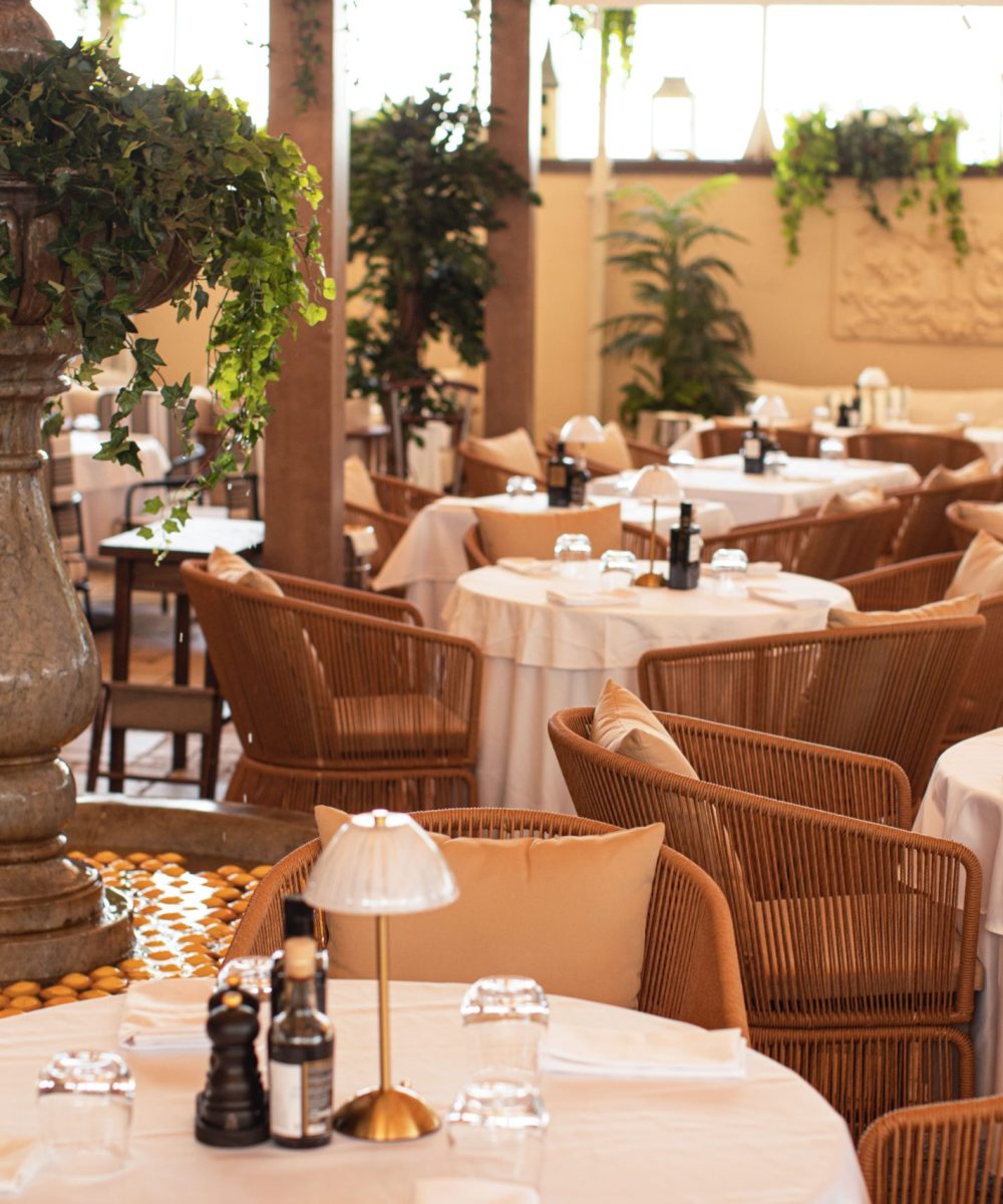 Пообедать на веранде итальянского ресторана-особняка Bistrot