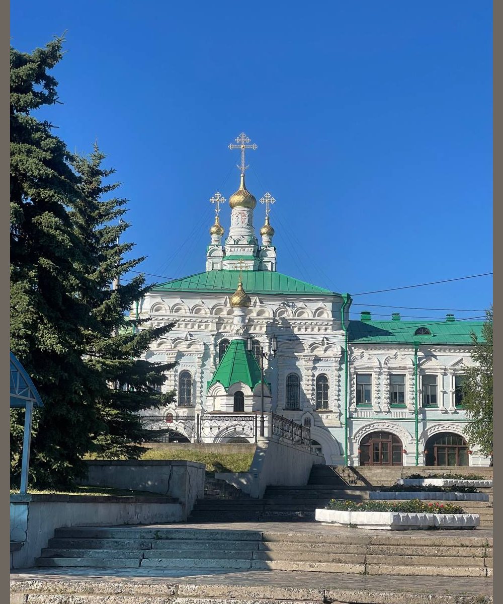 Прогуляться по набережной Северной Двины