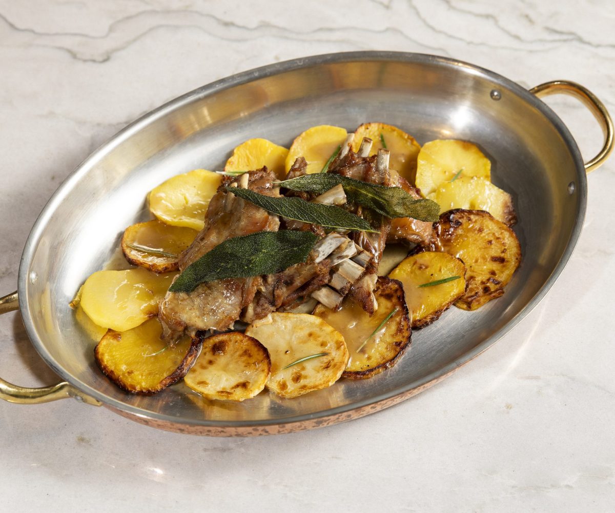 Домашняя итальянская кухня Где: в новом ресторане Farina