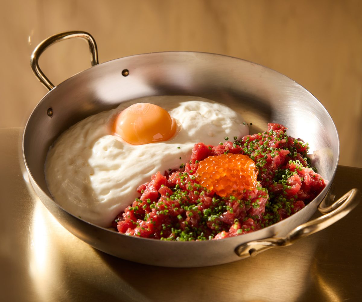 Рыба и мясо в ресторане и баре «Телец-Тунец»